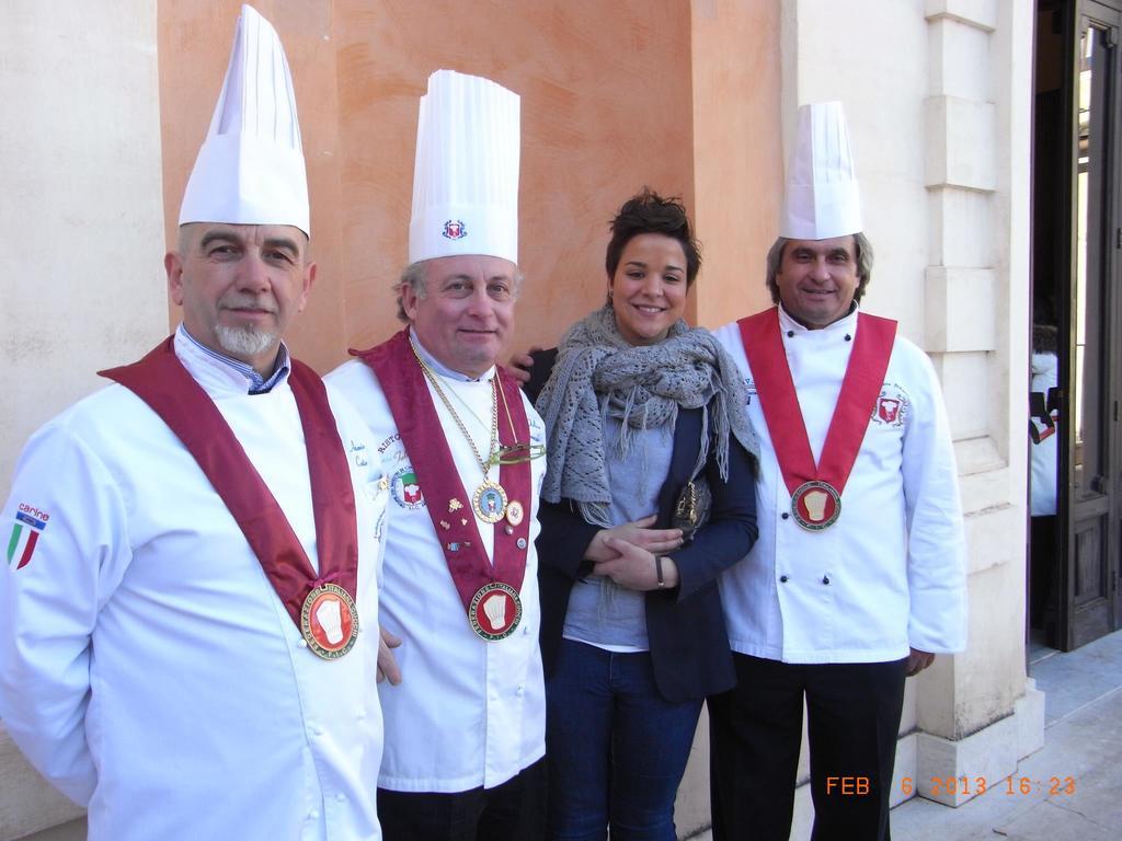 Le Gole Ristorante & Resort Celano Exterior foto